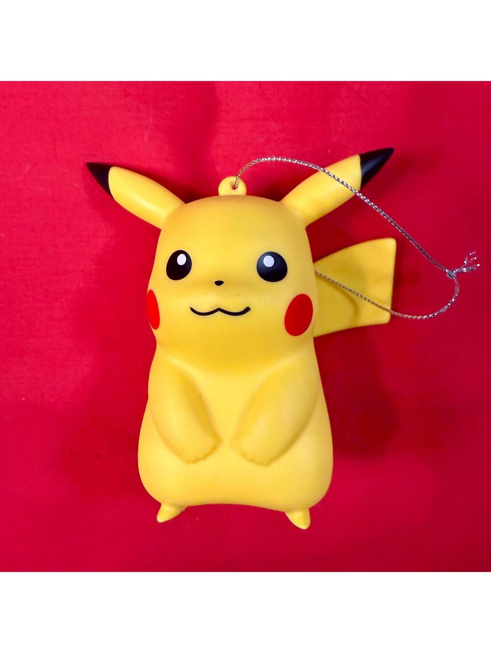 Pikachu - Hallmark Ornament - Shatterproof